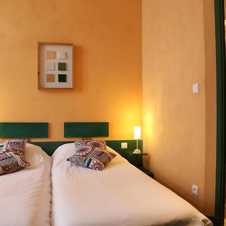 Hotel Logis La Garissade Murat Exterior foto